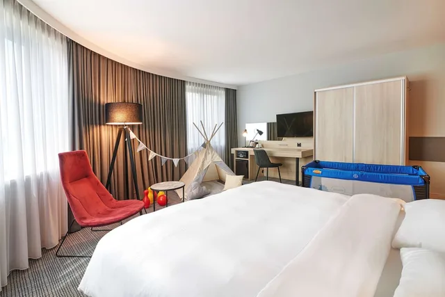 غرفة عائلية بسرير كينج، Park Inn By Radisson Krakow 8/10