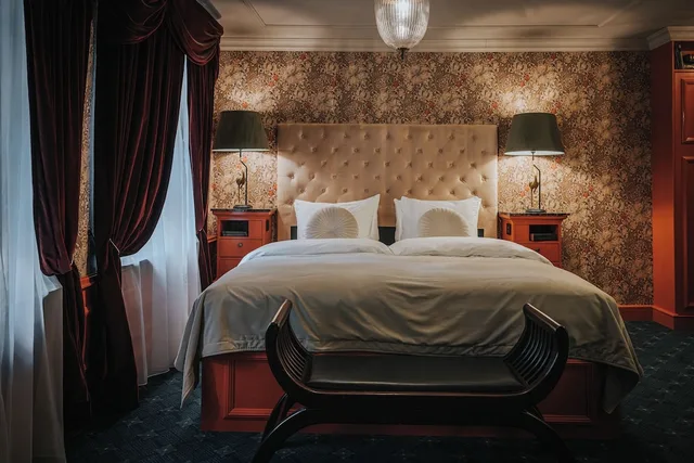Noble, King Bed, Large، Charmante Skostredet Hotel 2/3
