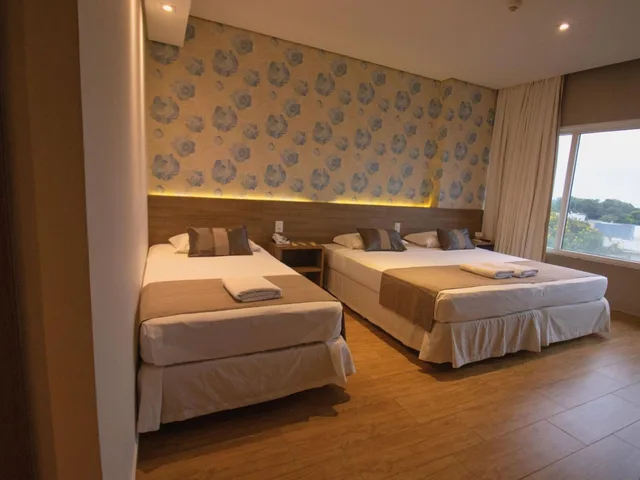 غرفة ثلاثية بسرير مزدوج وسرير فردي، Hotel Continental Inn 2/10