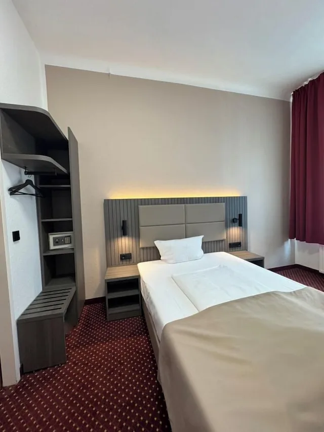 غرفة بسرير مزدوج، Lumen Am Hauptbanhof 6/9