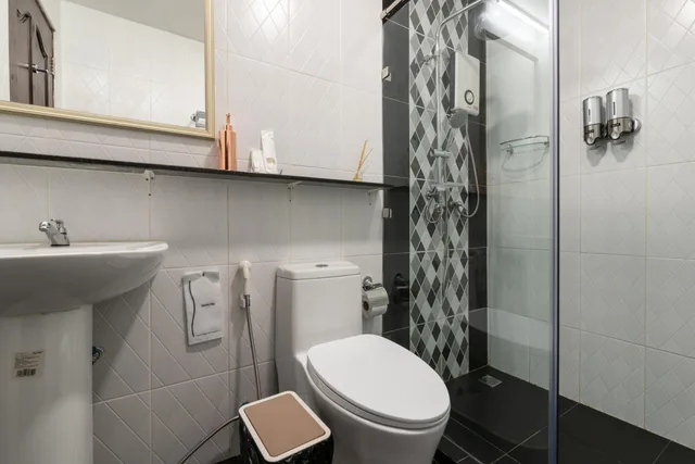 Superior, King Bed, COZYTEL CHIANGMAI 6/8