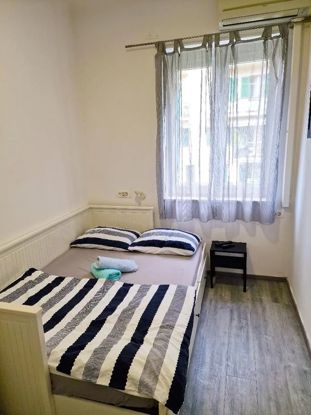 Light Blue, Double Bed، Croparadise Hostel 1/1