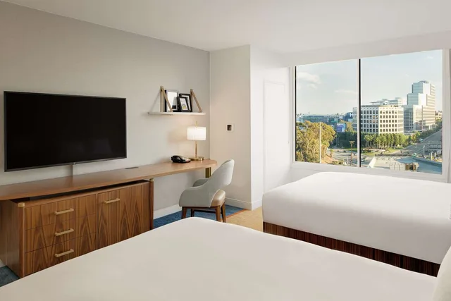 غرفة بريميير بسريرين كوين في طابق مرتفع، Hilton Los Angeles Culver City 2/3