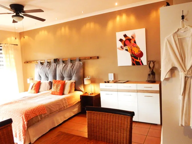 Apartment, 2 Queen Beds, Khashamongo Guesthouse 2/3