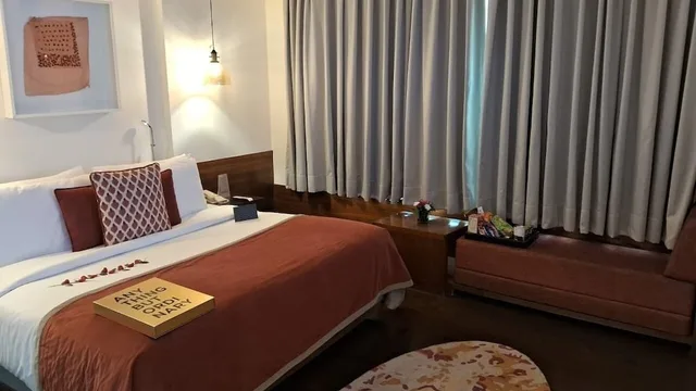 Luxury, The Park New Delhi 3/5