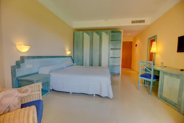 One Bedroom Family Room Balcony or Terrace، SBH Costa Calma Beach Resort 1/5