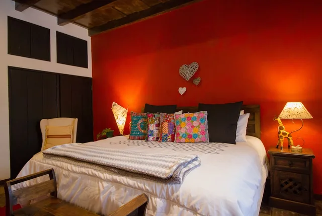 جناح رومانسي بسرير كينج، Hotel Monasterio 3/9