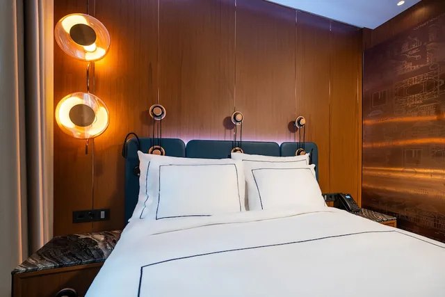 غرفة ديلوكس بسرير كينج بحمام خاص، Sura Concept Hotel 3/4