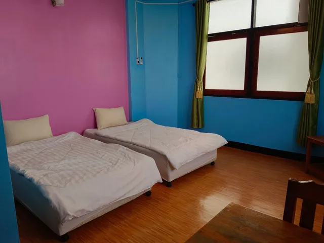 غرفة ديلوكس بسريرين منفصلين، Royal Land Mae Klong Hotel 1/2