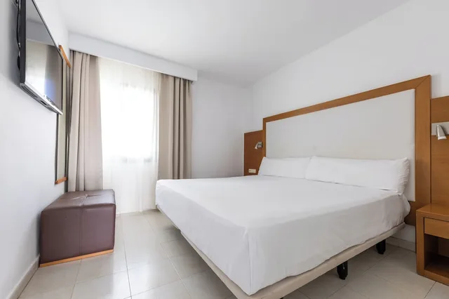 شقة أساسية بسرير كوين بغرفة نوم واحدة، Hesperia Bristol Playa 1/9