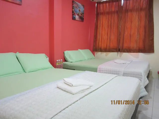 غرفة قياسية رباعية، Best Seven Motel 1/2
