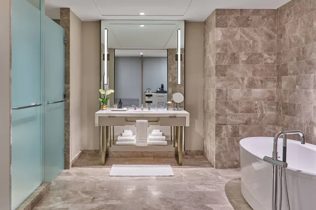 غرفة سوبيريور بسرير كينج بإطلالة على المتنزه، The St. Regis Chicago 5/5