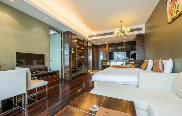 غرفة ديلوكس ثلاثية بسريرين منفصلين وسرير كينج، Side Apartment 8/10