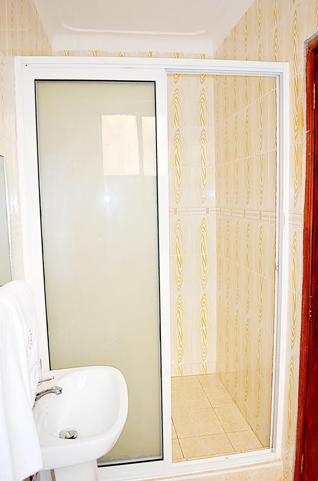 جناح تنفيذي بسرير كينج بإطلالة على المدينة، Marie S Royale Hotel 3/3