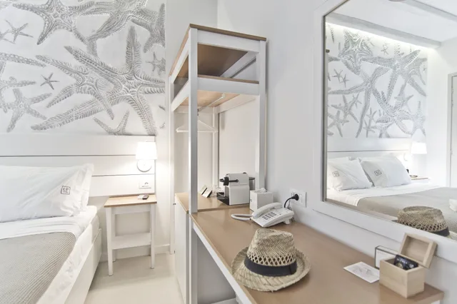 غرفة قياسية بسرير كوين، Lindos Comfy Suites 8/8