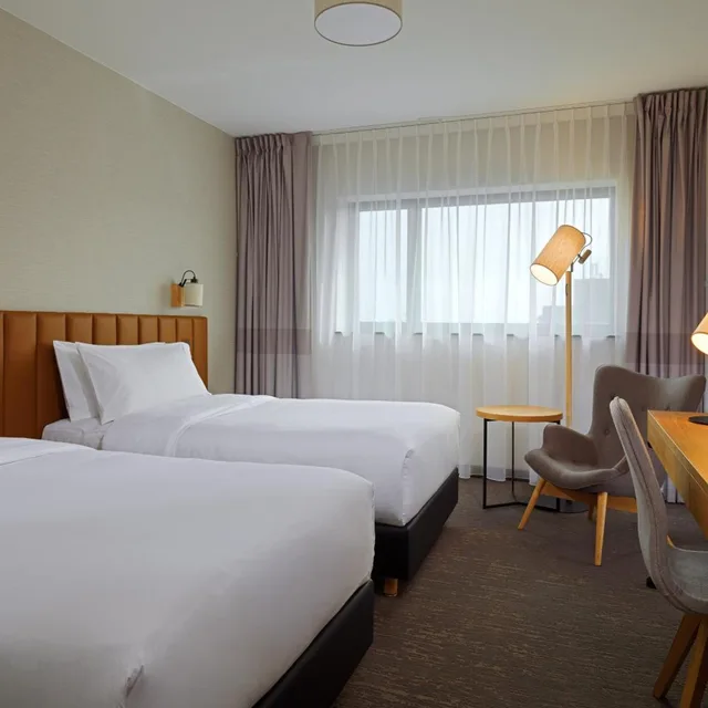 غرفة كلاسيكية بسريرين منفصلين، Four Points by Sheraton Warsaw Mokotow 2/4