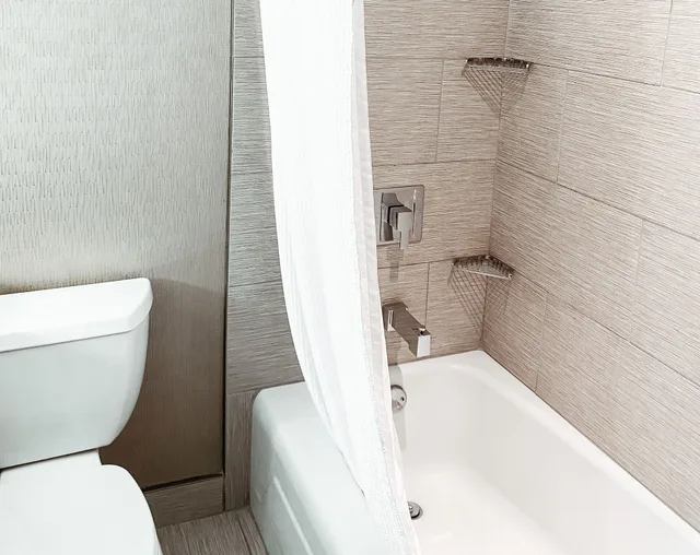 غرفة قياسية بسريرين كوين لذوي الإعاقة، Crowne Plaza Chicago Sw Burr Ridge 7/7