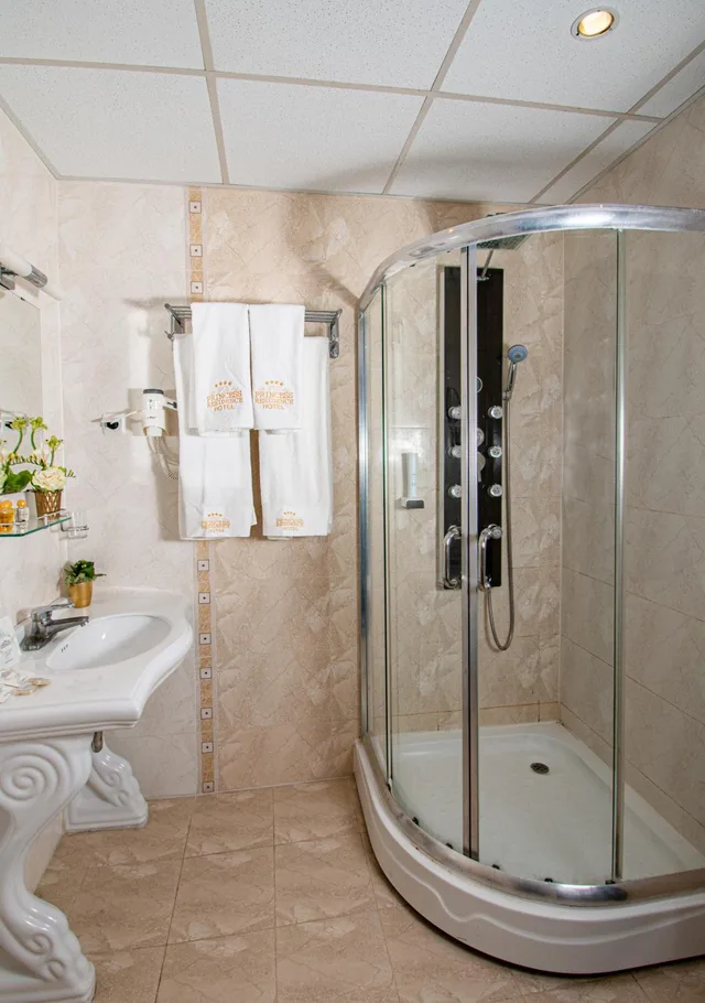 جناح جونيور، Princess Residence 3/4