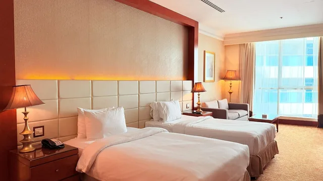 Deluxe, Twin Beds, Sunday Hotel Al Barsha Dubai Mall of the Emirates Formerly Grand Excelsior Al Barsha 4/10