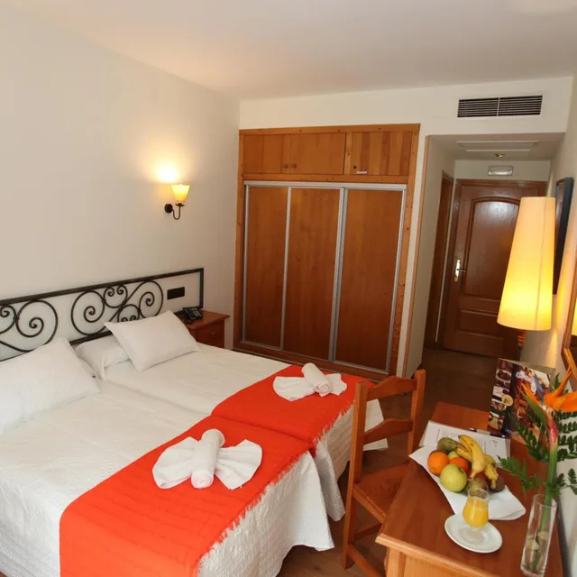 غرفة بسريرين منفصلين، Hotel La Bodega 2/6