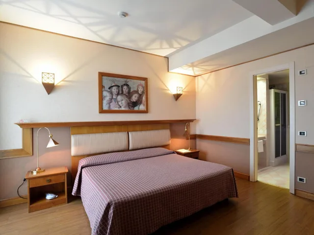 غرفة بسرير مزدوج أو سريرين منفصلين، Sangallo Palace 6/10