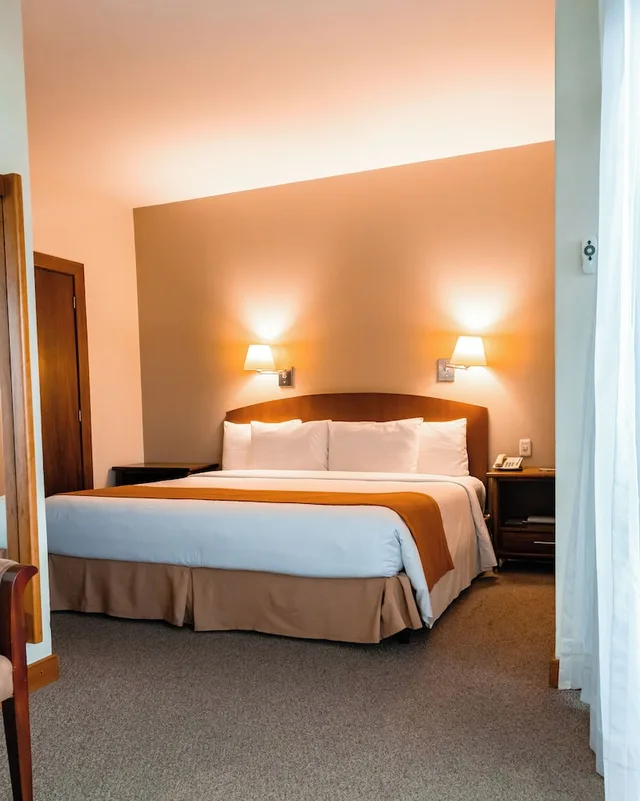Executive, King Bed, Hotel Quito by Sercotel 4/9
