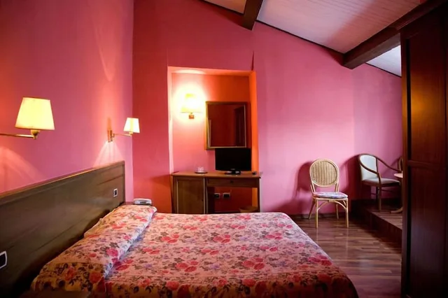 Borgo Antico Hotel، Arezzo 23/61