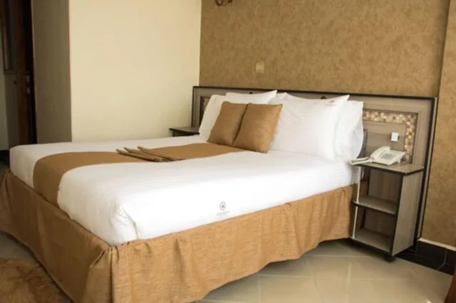 غرفة قياسية بسريرين منفصلين، Astorian Grand Hotel 2/4