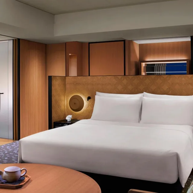 Kyoto, Guest Room, Deluxe, King Bed, Courtyard View، The Ritz Carlton Kyoto 1/4