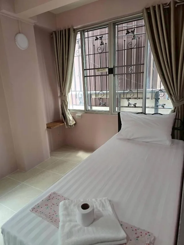 Room, Single, Single Bed, with Fan، Bella Bella River View 6/10