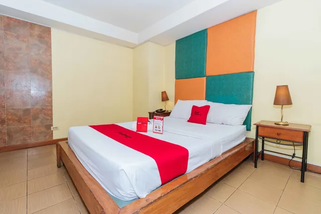 غرفة بسرير مزدوج، Reddoorz Timog Avenue Quezon City 4/9