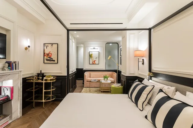غرفة ديلوكس بسرير كينج، Villa Brown Ermou, a member of Brown Hotels 6/10