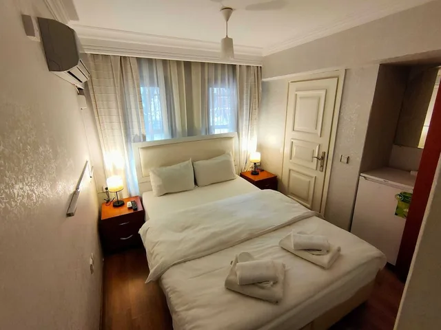 3 Bedrooms, Apartment, 2 King Beds, 3 Beds, Antique 2/10