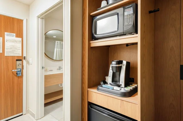 غرفة بسريرين كوين، Fairfield Inn Suites Salina 4/4