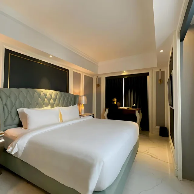 Escape, with View, Grand Eska Hotel & Suites 3/4
