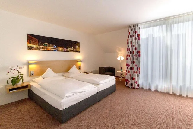 جناح، TOP KHR Stadthotel Munster 1/3