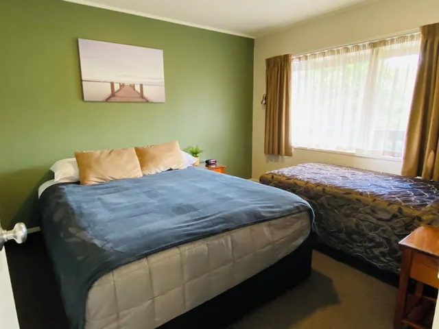 شقة عائلية بغرفتي نوم، Commodore Motels 4/8
