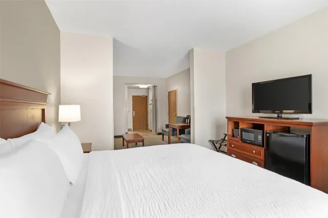 غرفة ديلوكس بسرير كينج، Best Western Plus Executive Hotel Suites 4/7