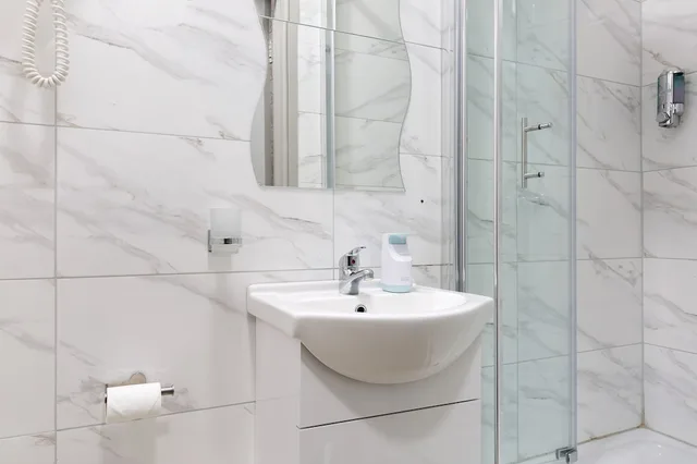 Skylight, Double Bed, Private Bathroom، Central Hoxton Shoreditch 10/10
