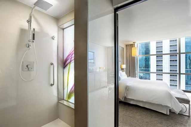 Suite, King Bed, Ocean View, The Westin Panama 7/7