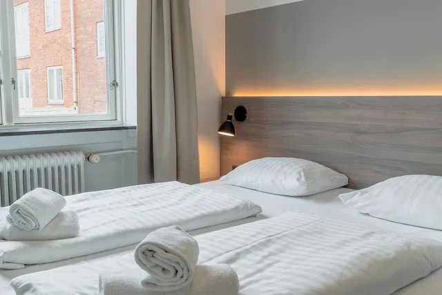 Economy, Queen Bed, Copenhagen Go Hotel 1/2