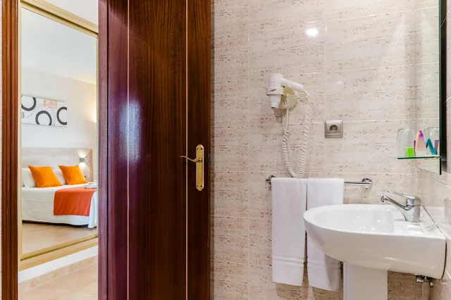غرفة بسريرين منفصلين، Hotel Gran Playa Santa Pola 7/7