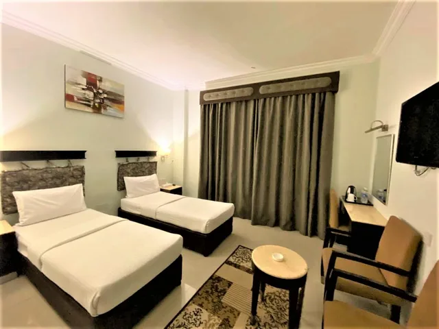 Room, Twin Beds, Pool Access, Signature Inn Hotel Deira 1/5