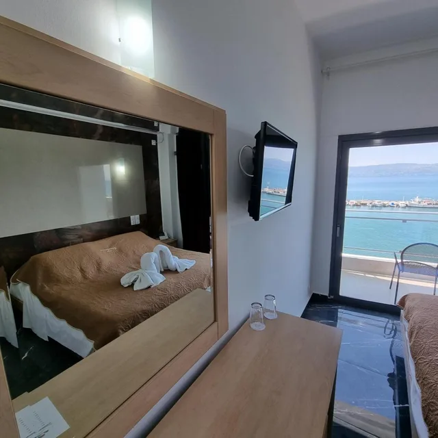 Deluxe, Double Bed, Sea Front، Porto Evia Mare Boutique Hotel 2/10