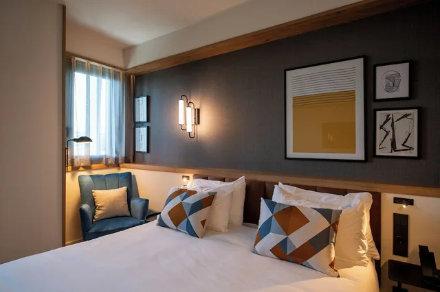 غرفة بسرير كينج، Four Points by Sheraton Barcelona Airport 4/9