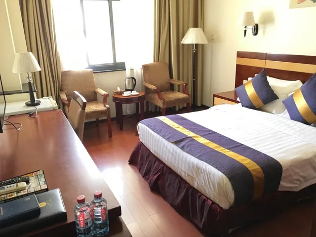 جناح تنفيذي، GS Plaza Hotel 1/2