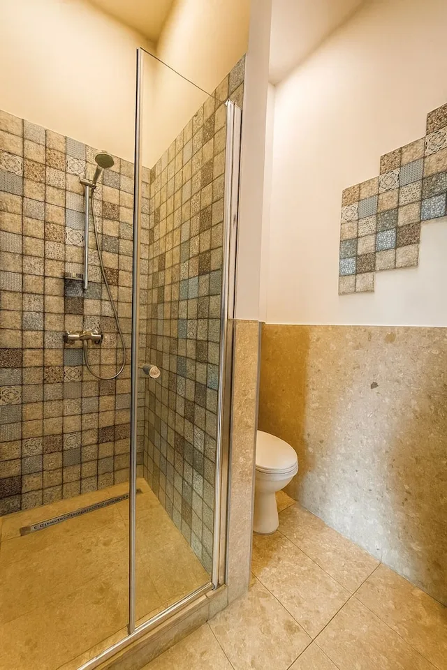 غرفة ديلوكس ثلاثية بثلاثة أسرّة، Hotel Mika Downtown 7/7