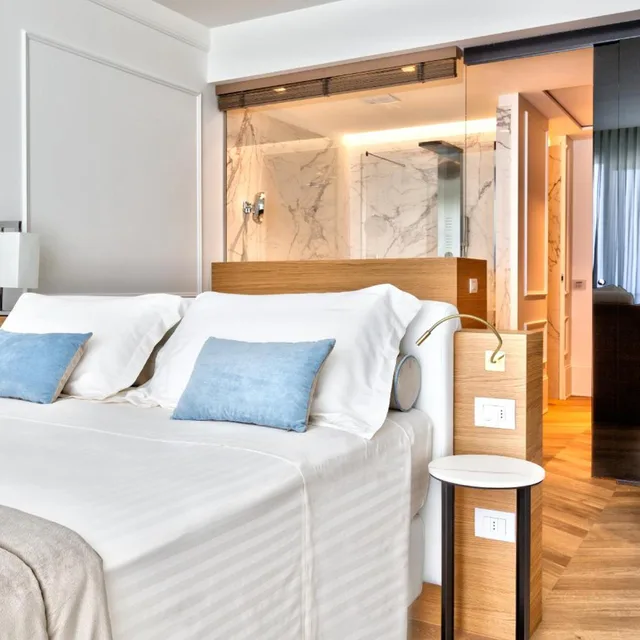 غرفة فاخرة ثلاثية، Hotel Abner S Formerly Best Western Abner S Hotel 2/10