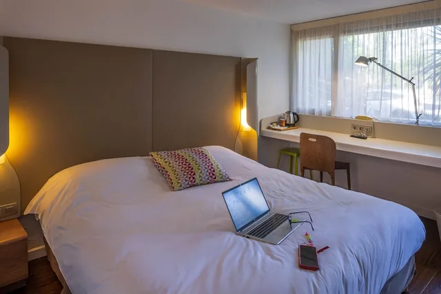 Comfort, Double Bed, Campanile Arles 1/5