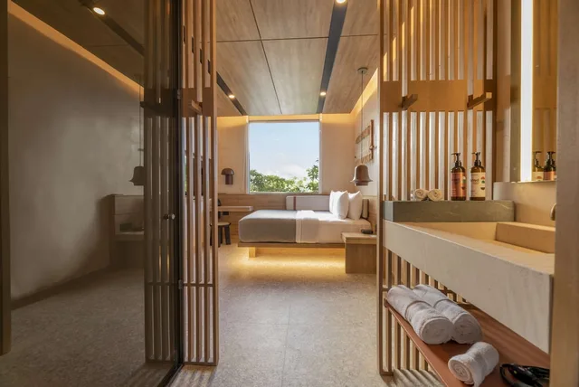 Junior Suite, 2 Queen Beds, Motto by Hilton Tulum 3/3
